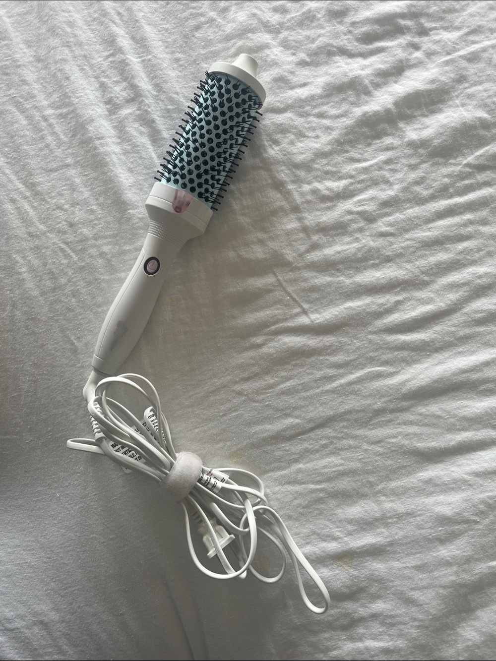Mane Hot Brush It’s Giving Body